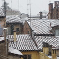 Neve sui tetti di Bologna 