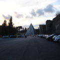 awful photo of Piramide Cestia