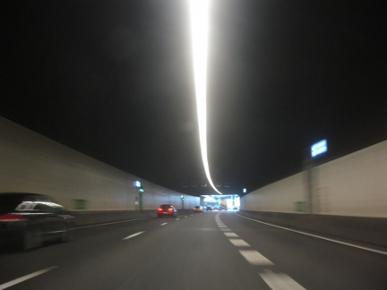 The highway under the port
