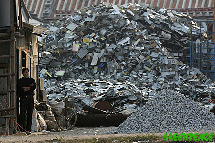 owner-of-an-e-waste-scrapping.jpg